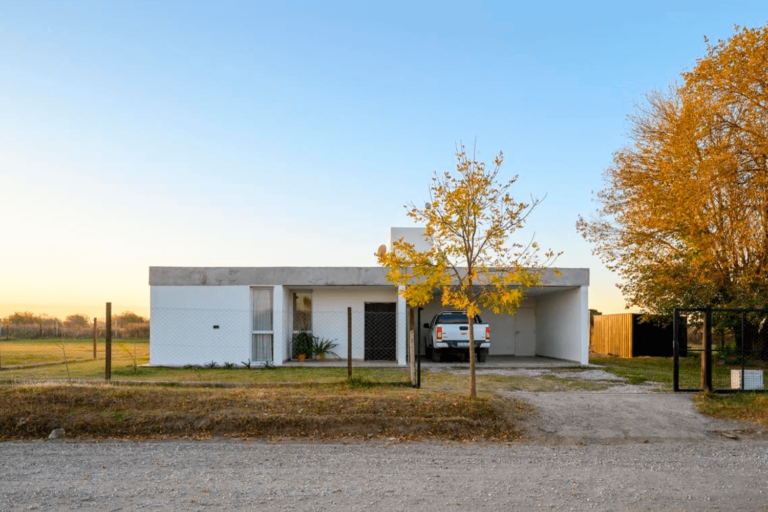 Casa RDA en Argentina por Tomás Gastaldi Arquitecto