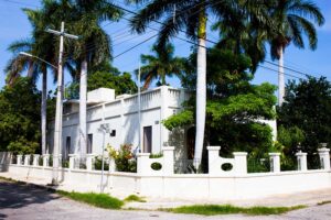 Casa Puuc en Yucatán por Manuel Amabilis