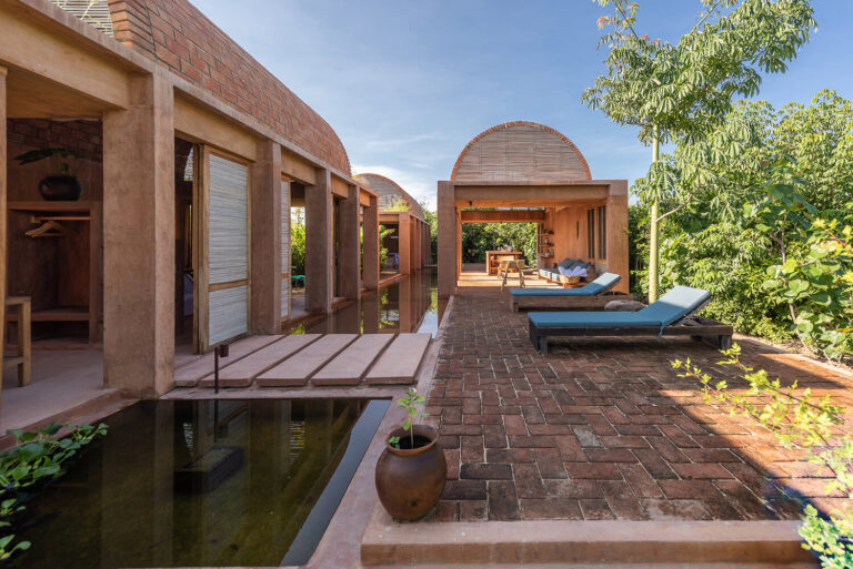 Casa Volta en Oaxaca por Ambrosi I Etchegaray
