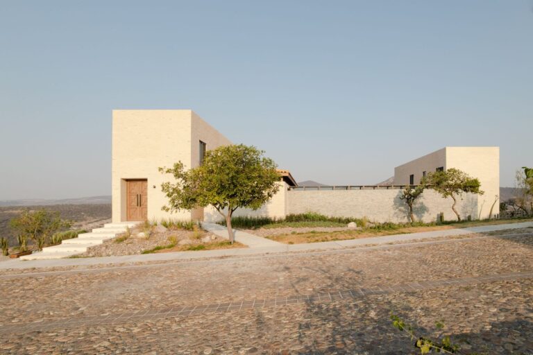 Vivienda Zarcillo en Guanajuato por estudio ar - Fotografía de Arquitectura - El Arqui MX