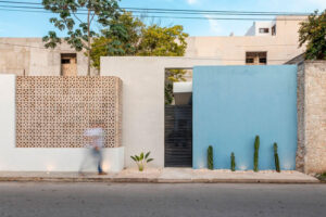 Casa Hogar Azul en Yucatán por V+A Arquitectura - Fotografía de Arquitectura - El Arqui MX