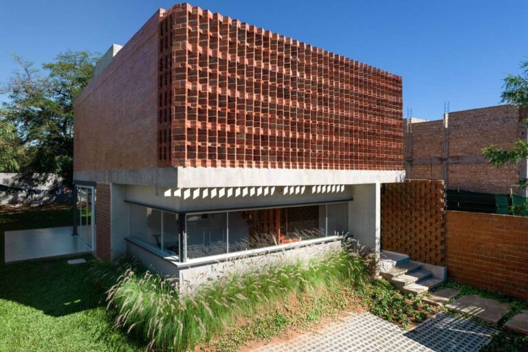 Vivienda Juantana en Paraguay
