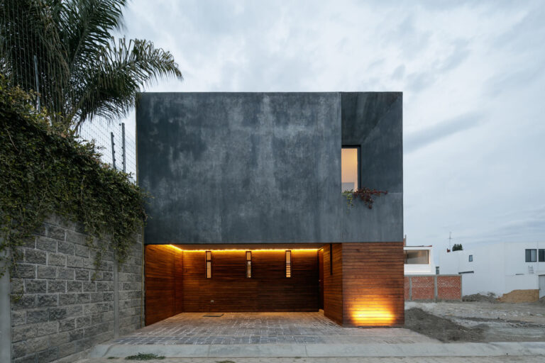 Casa Once por Espacio 18 Arquitectura & Plus Cueto Arquitectura