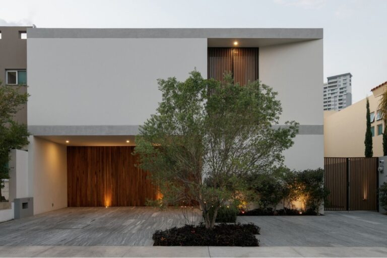 Casa G Zapopan: Diseño Interior y Luz Natural en Residencia de 340 m² por TACHER ARQUITECTOS