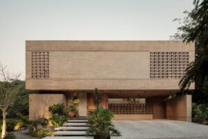 Casa Akina en Colima por Di Frenna Arquitectos