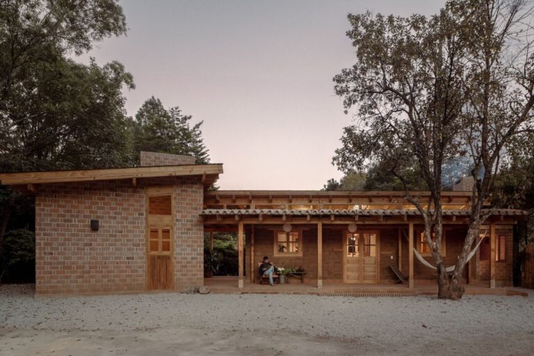 Portada de Casa Estelí en Chiapas por COLAR Colectivo de Arquitectura
