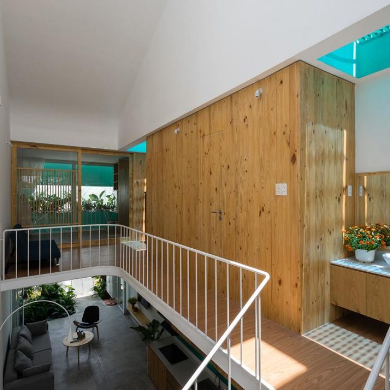 Less House en Vietnam