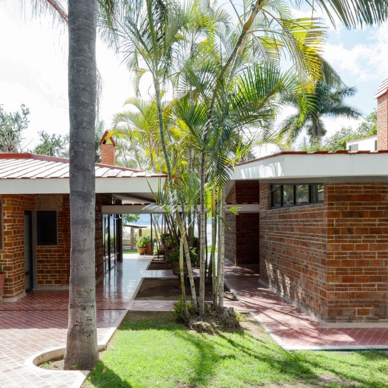 Casa San Juan en Jalisco por APRB Arquitectos - Fotografía de Arquitectura - El Arqui MX