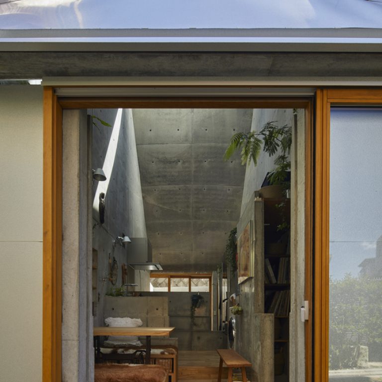 Casa Amor 2 en Japón