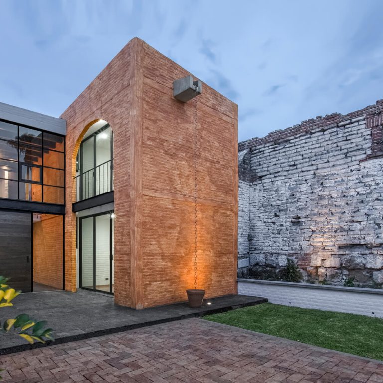 Casa Leona en Aguascalientes por Colectivo Arrabal - Fotografía de Arquitectura