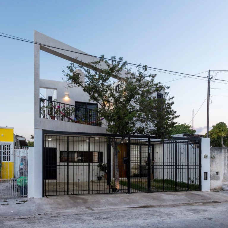 Casa de los Saramuyos en Yucatán por LAAR - Fotografía de Arquitectura