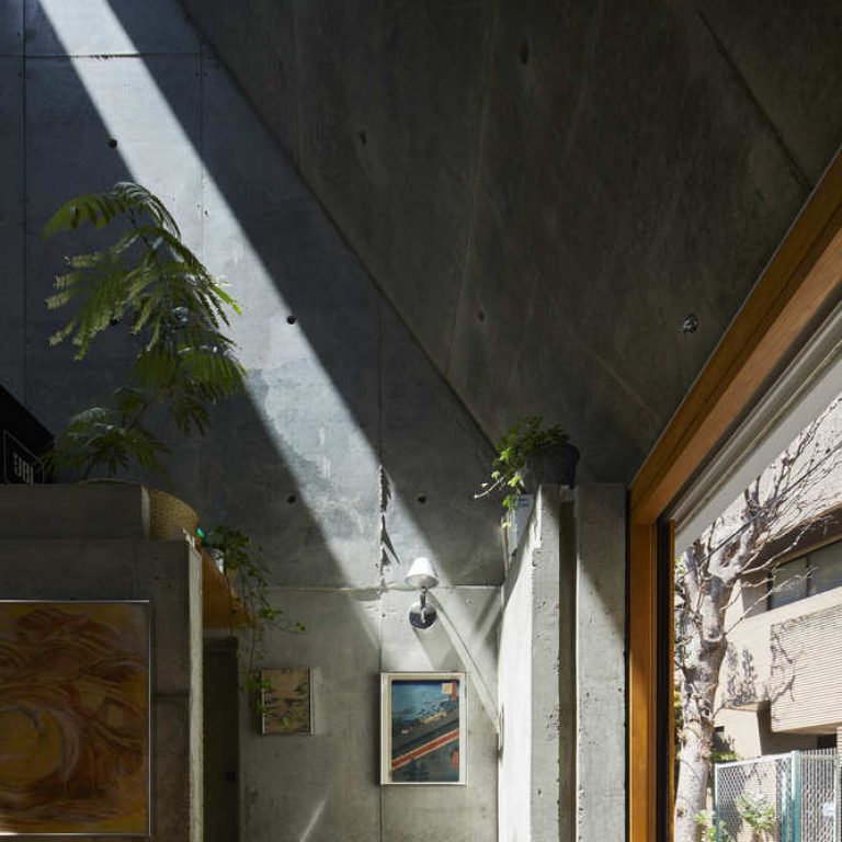 Casa Amor 2 en Japón