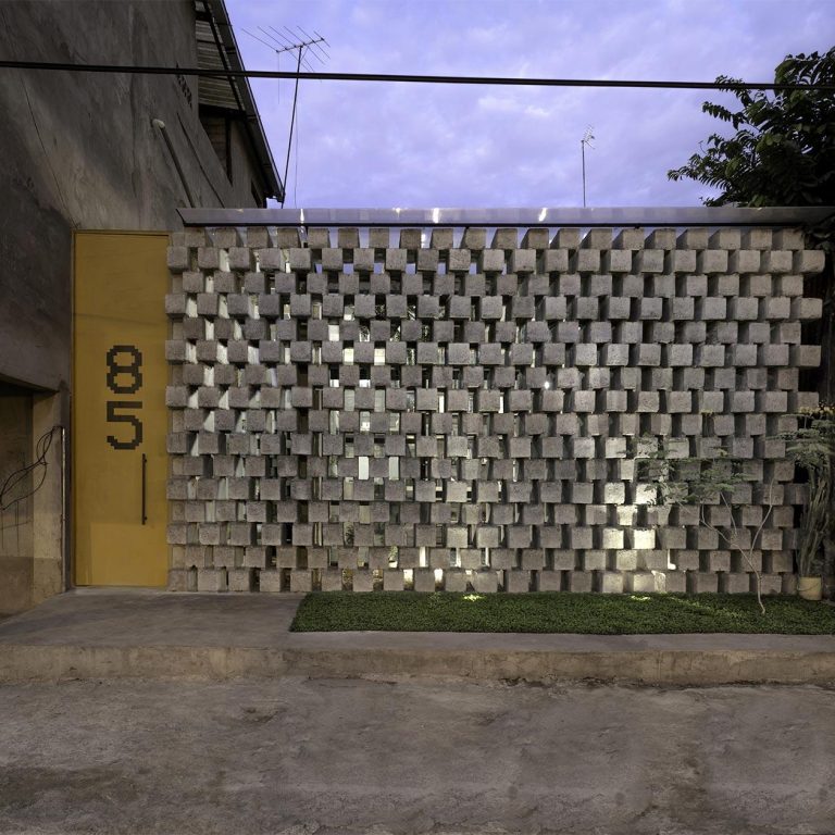 Casa entre Bloques en Ecuador