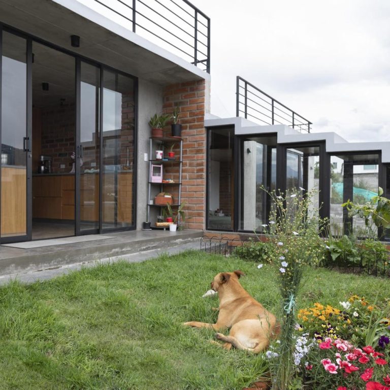 Casa en pendiente en Ecuador