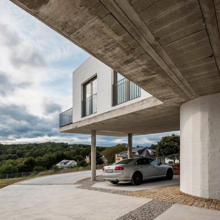 Vivienda SJ en España