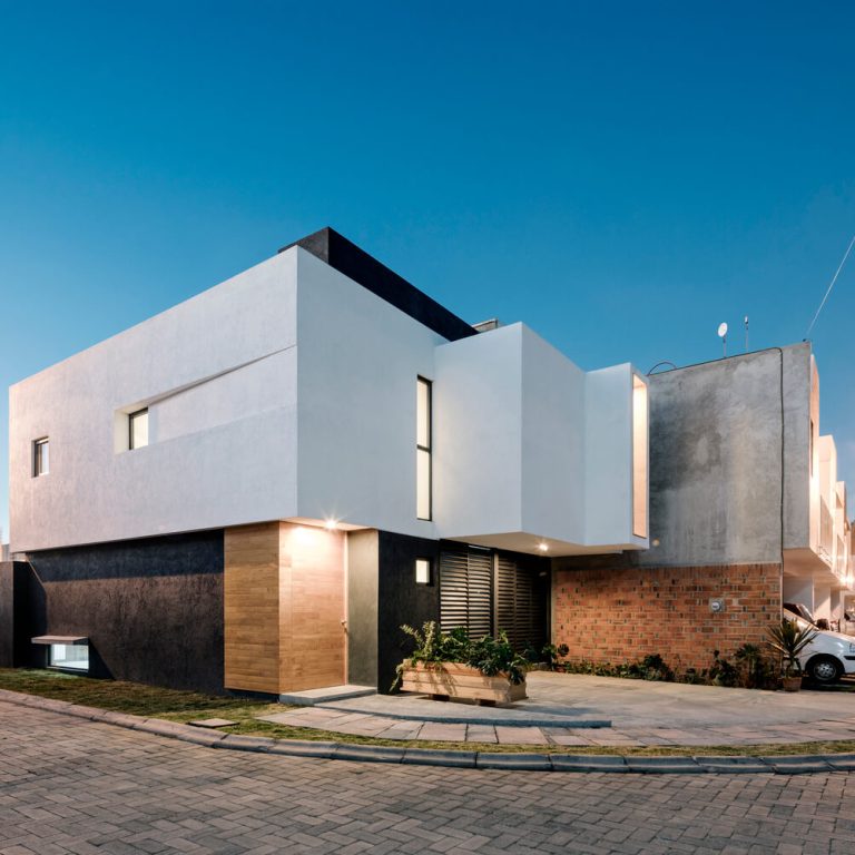Arboreto 278 en Puebla: Arquitectura Residencial por Taller | Eduardo Audirac