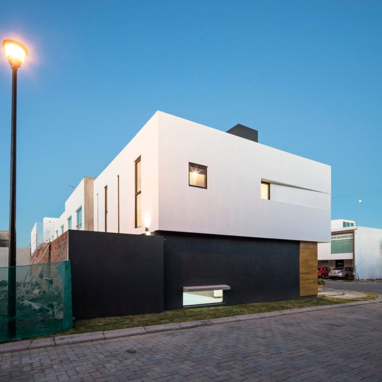 Arboreto 278 en Puebla: Arquitectura Residencial por Taller | Eduardo Audirac