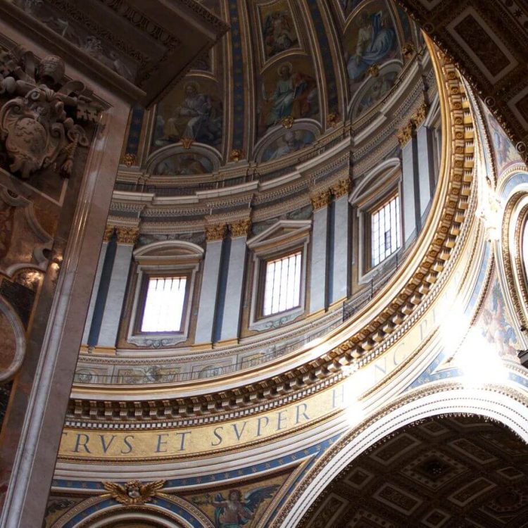 La Majestuosidad de la Basílica de San Pedro
