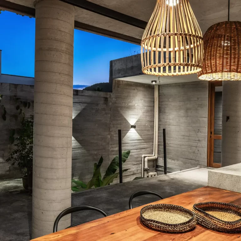 Casa Agua en Brasil por BOLO arquitetos