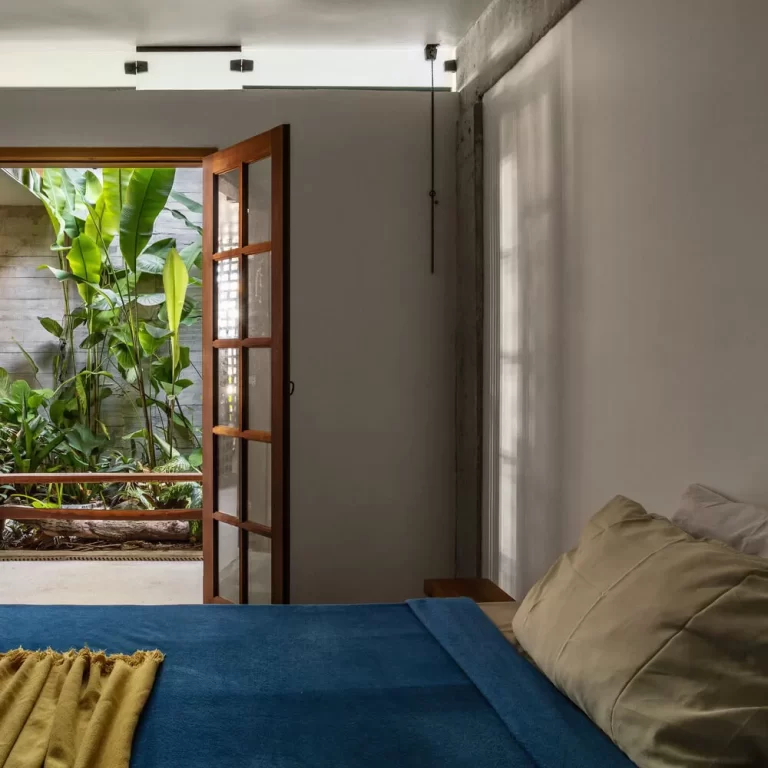 Casa Agua en Brasil por BOLO arquitetos