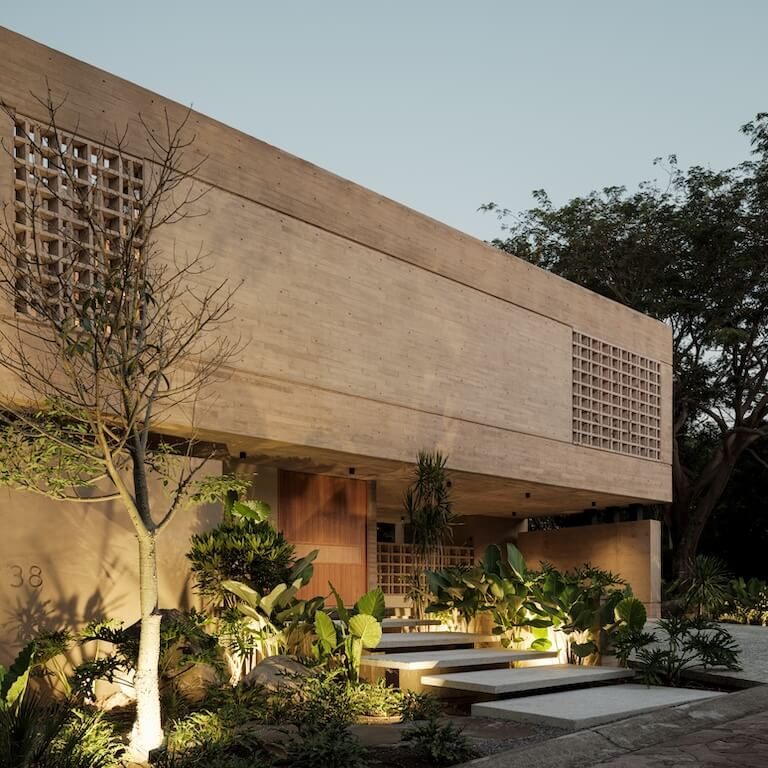 Casa Akina, vivienda contemporánea por Di Frenna Arquitectos