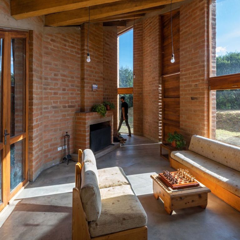 Casa Alangasí en Ecuador por Emilio López Arquitecto - Fotografia de Arquitectura - El Arqui MX