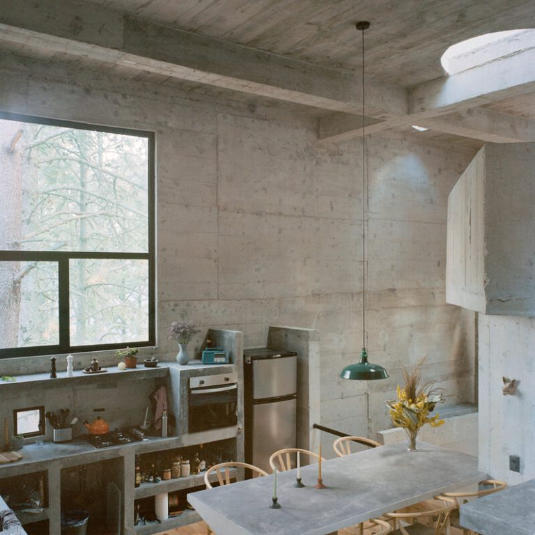 Casa Alférez en Estado de México por Ludwig Godefroy Architecture