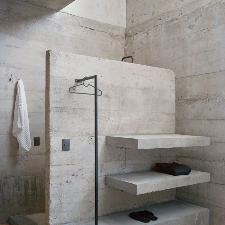 Casa Alférez en Estado de México por Ludwig Godefroy Architecture