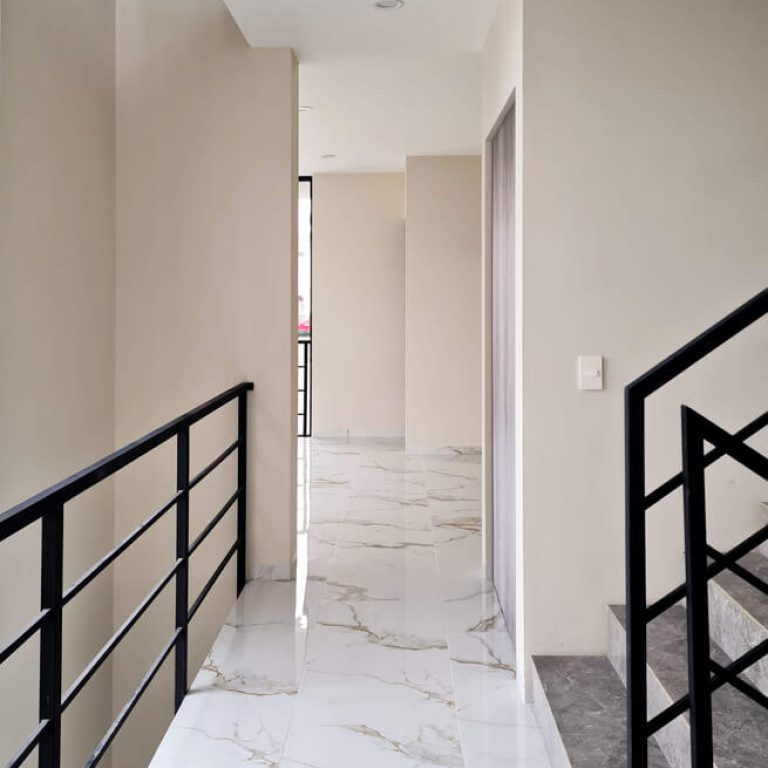 Casa Apeninos en Querétaro: Diseño y Arquitectura por AMARANTO