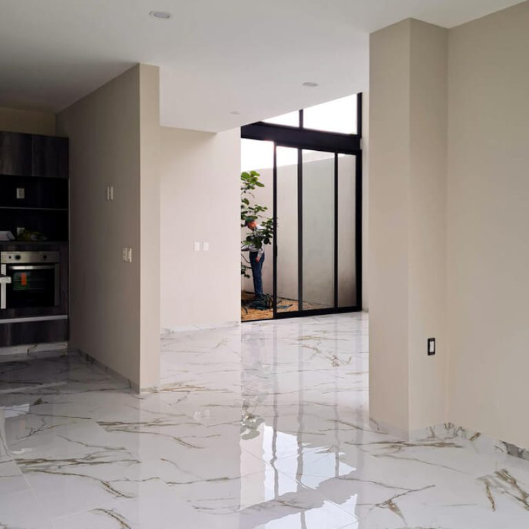 Casa Apeninos en Querétaro: Diseño y Arquitectura por AMARANTO