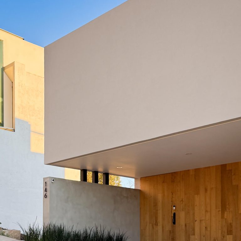 Casa Arrayán en Michoacán por Eric Guzmán Arquitectos
