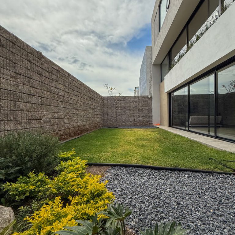 Casa Arrayán en Michoacán por Eric Guzmán Arquitectos