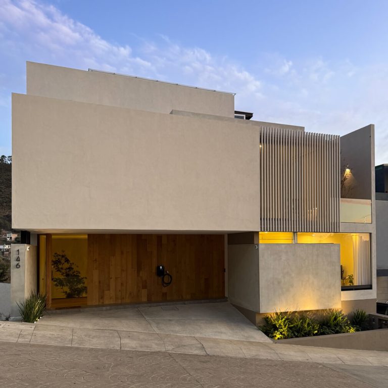 Casa Arrayán en Michoacán por Eric Guzmán Arquitectos