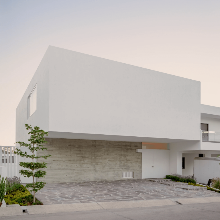 Casa Bonsai en Jalisco por Cota Paredes Arquitectos