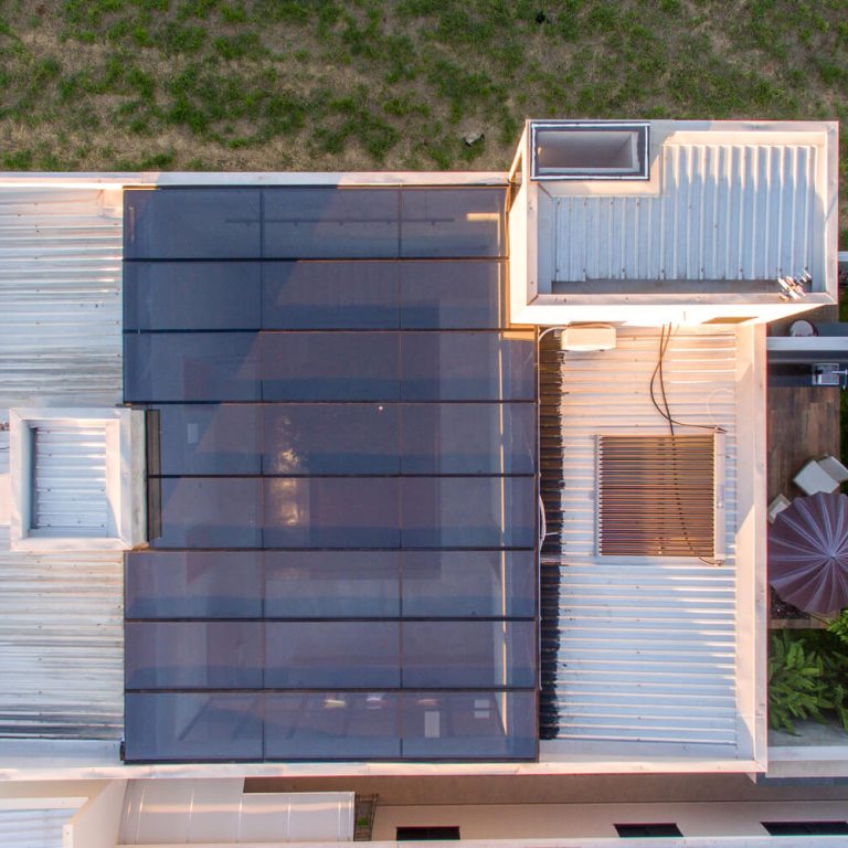 Casa Box en Brasil por Caio Persighini - Fotografía de Arquitectura