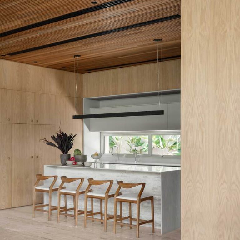 Casa Buenos Aires en Brasil: Arquitectura Residencial con Diseño y Arte por estúdio mariane rios