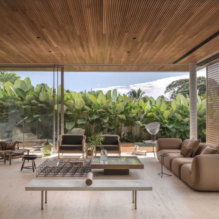 Casa Buenos Aires en Brasil: Arquitectura Residencial con Diseño y Arte por estúdio mariane rios