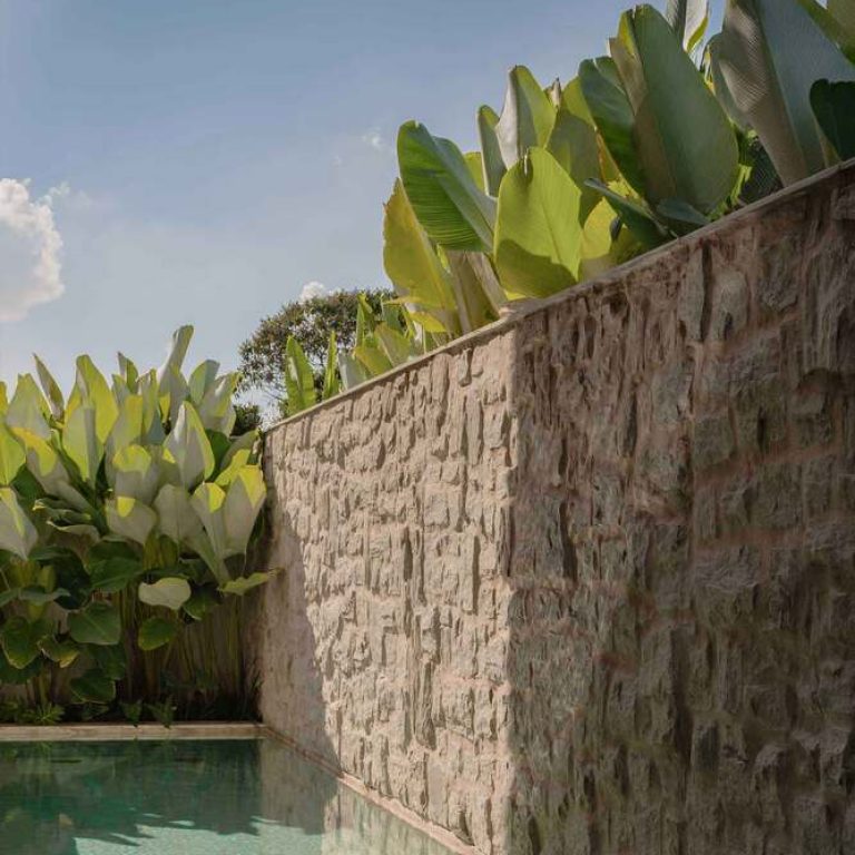 Casa Buenos Aires en Brasil: Arquitectura Residencial con Diseño y Arte por estúdio mariane rios