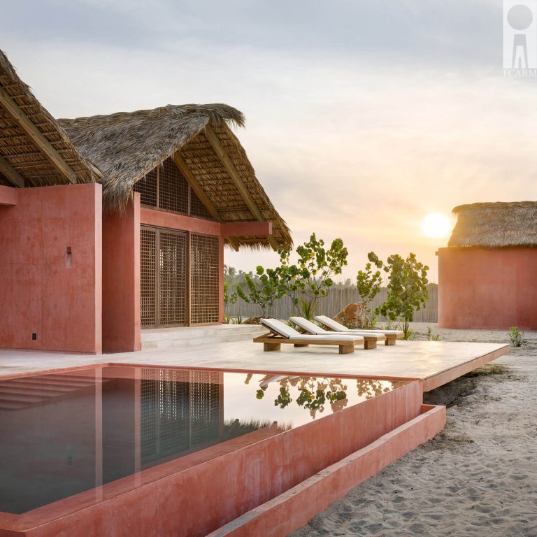 Casa Caimán en Oaxaca: Arquitectura Vernácula y Concreto Pigmentado