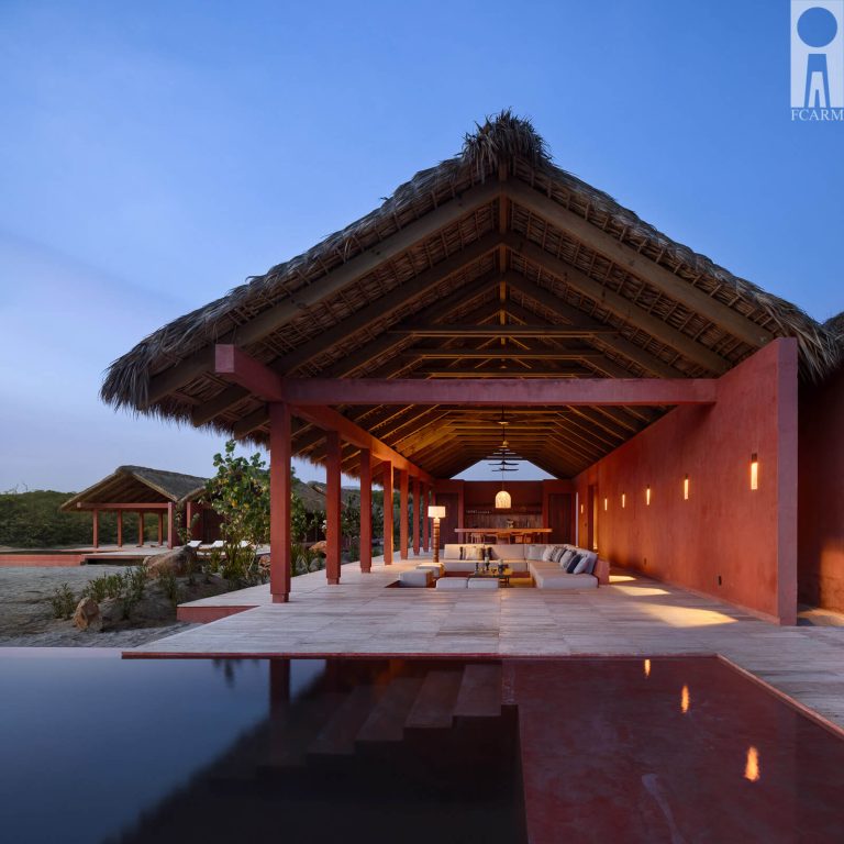 Casa Caimán en Oaxaca: Arquitectura Vernácula y Concreto Pigmentado