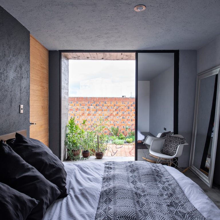 Casa Cañada 4546 en Puebla por Taller - Eduardo Audirac - Fotografía de Arquitectura - El Arqui MX