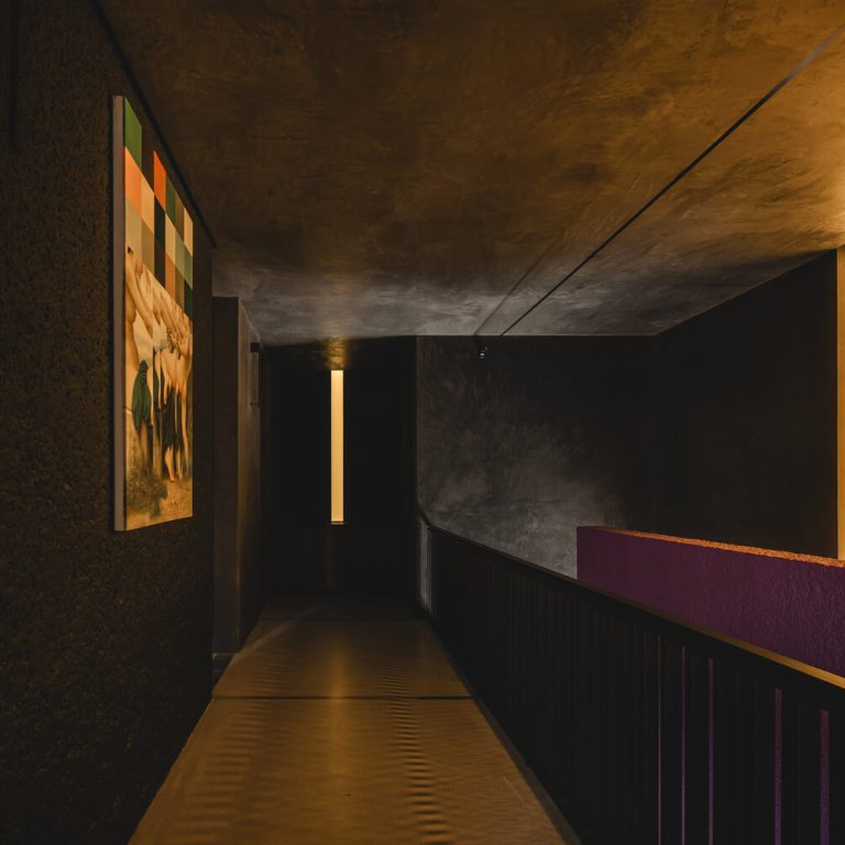 Casa Ceniza en CdMX: Arquitectura de Concreto y Paisaje | TACO
