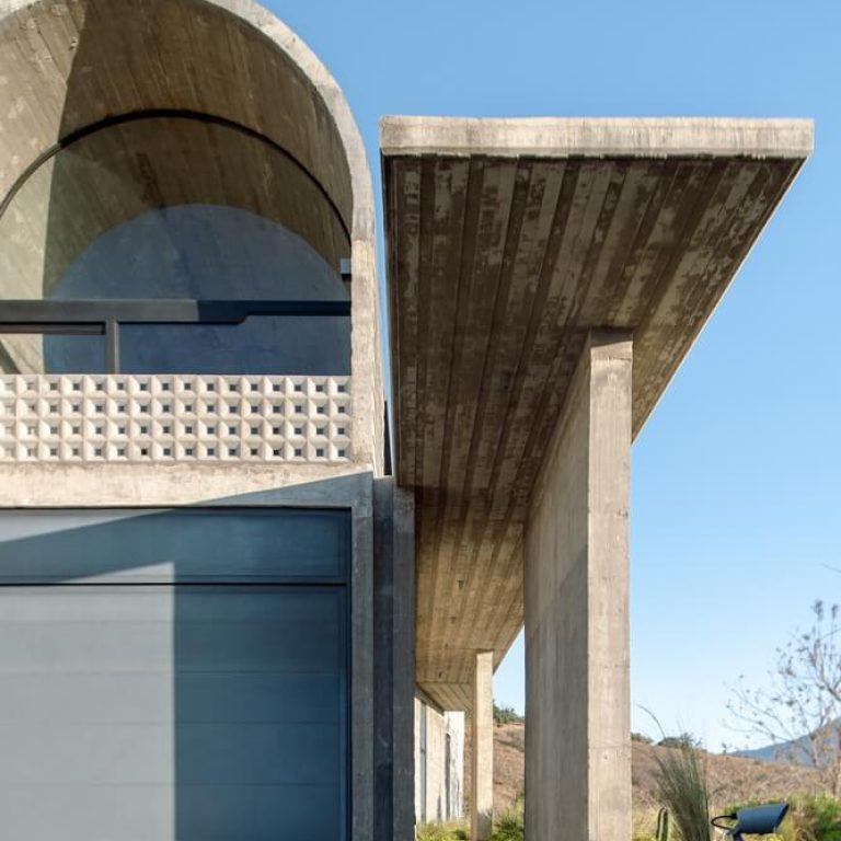 Casa Cielo: Interpretación contemporánea de la arquitectura oaxaqueña por NV/design architecture