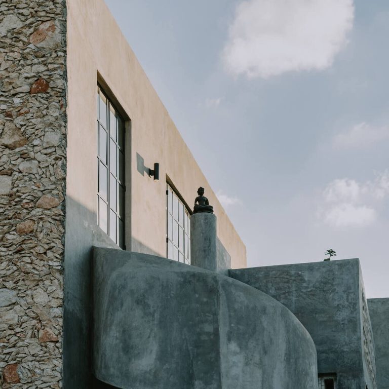 Casa Cisterna en Yucatán por González Estudio - Fotografía de Arquitectura - El Arqui MX