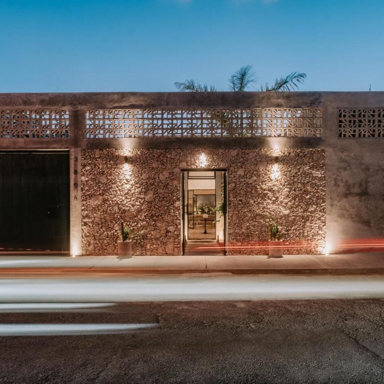 Casa Cisterna en Yucatán por González Estudio - Fotografía de Arquitectura - El Arqui MX