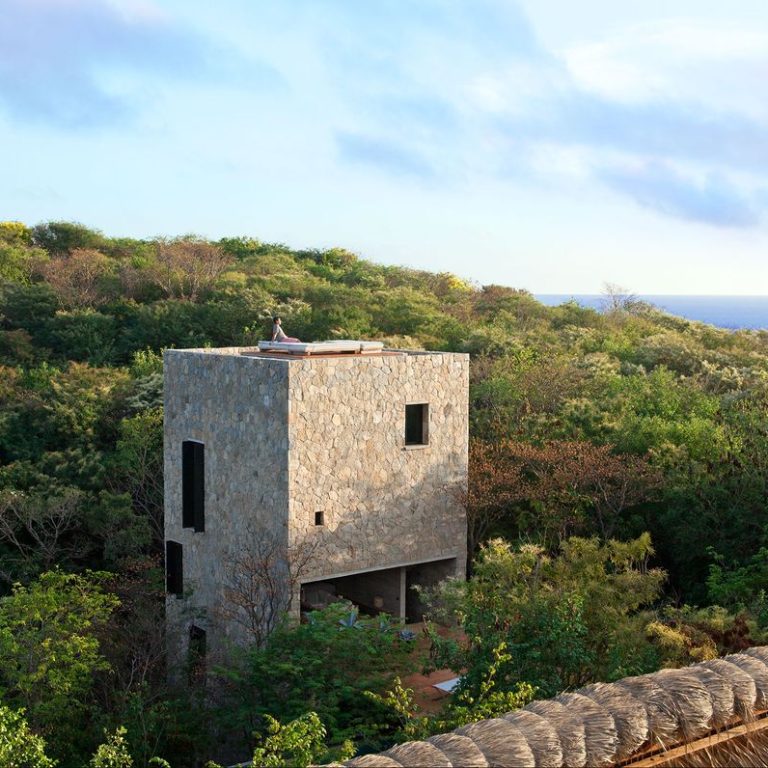 Casa Cometa en Oaxaca por Mauricio Rocha + Gabriela Carrillo