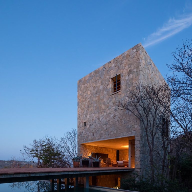 Casa Cometa en Oaxaca por Mauricio Rocha + Gabriela Carrillo