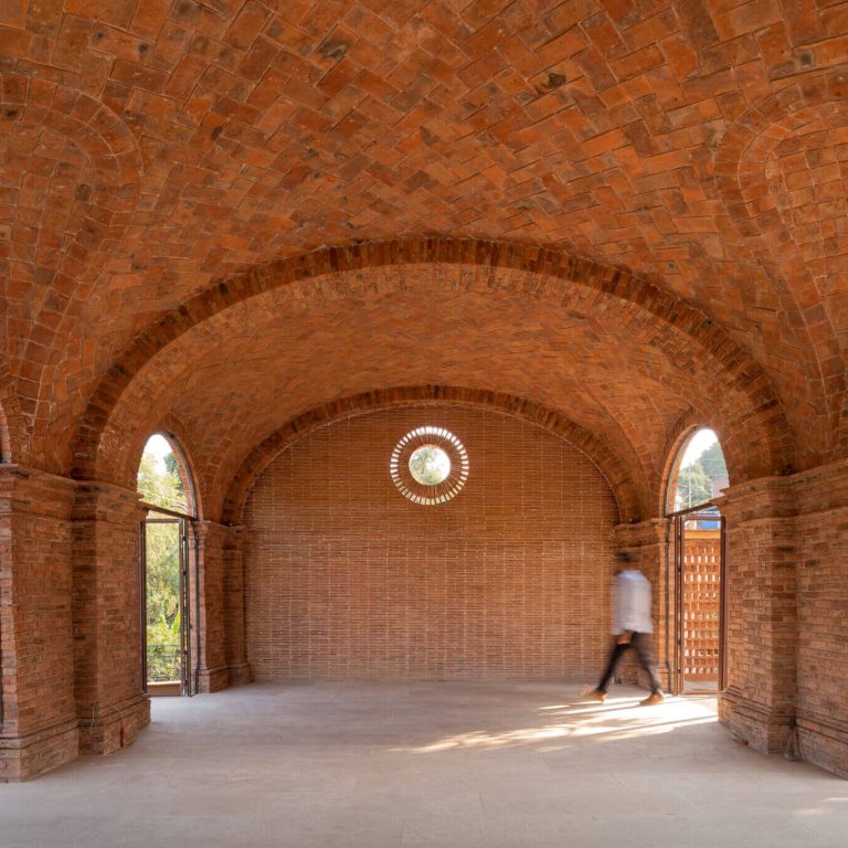 Casa Corsal en Michoacán por MCH Arquitecto Interiorista + Echeri Bio