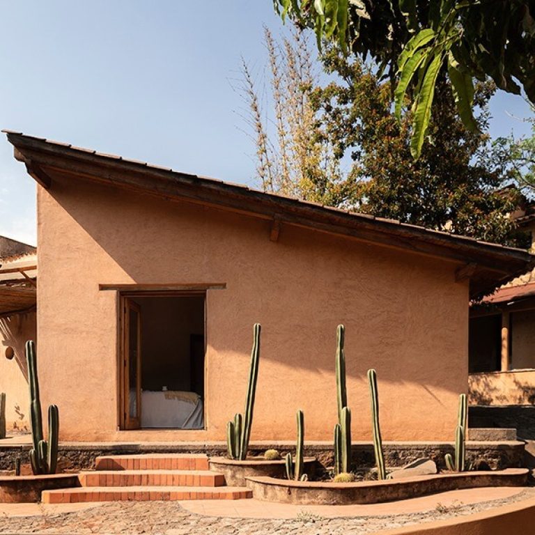 Casa Corsal en Michoacán por MCH Arquitecto Interiorista + Echeri Bio