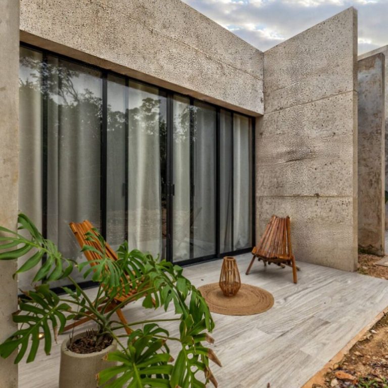 Casa Desnuda por V+A arquitectura